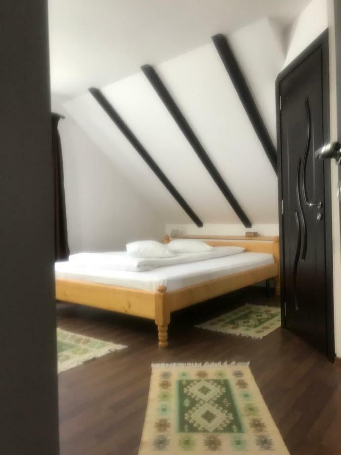 Rîşnov Casa Csiki 빌라 외부 사진